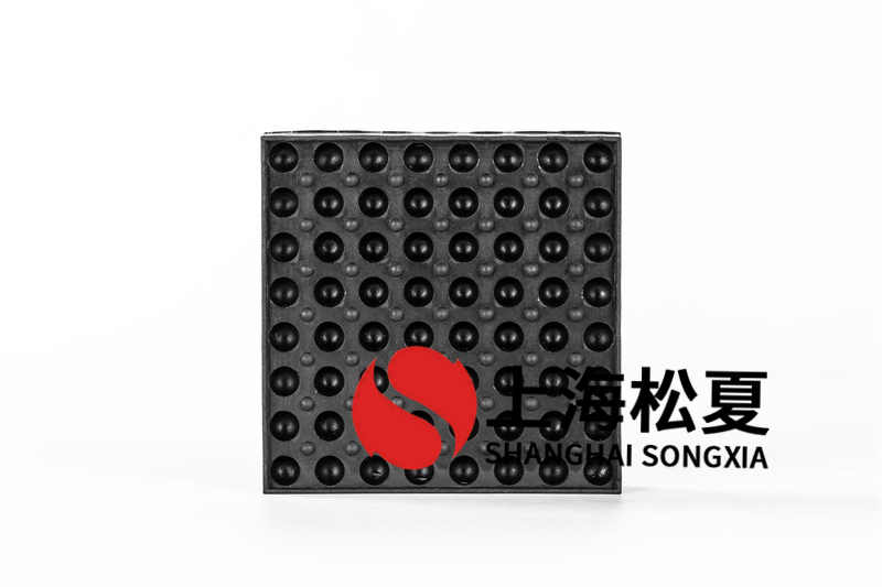 法蘭式橡膠式<a href='http://www.czssdl.com' target='_blank'><u>減震器</u></a>特點