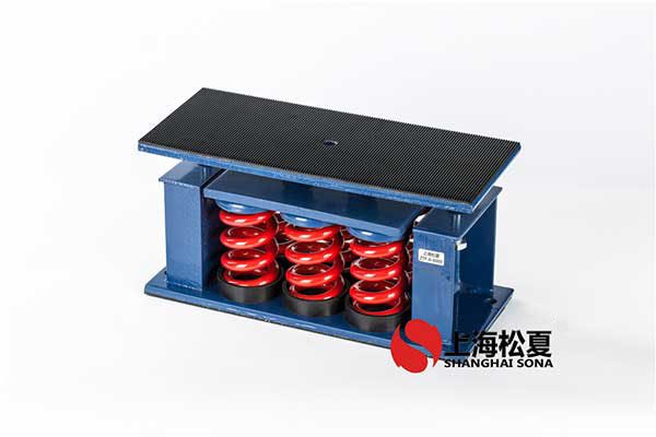 柴油發電機<a href='http://www.czssdl.com' target='_blank'><u>彈簧減震器</u></a>就是指傳動裝置+發電機組